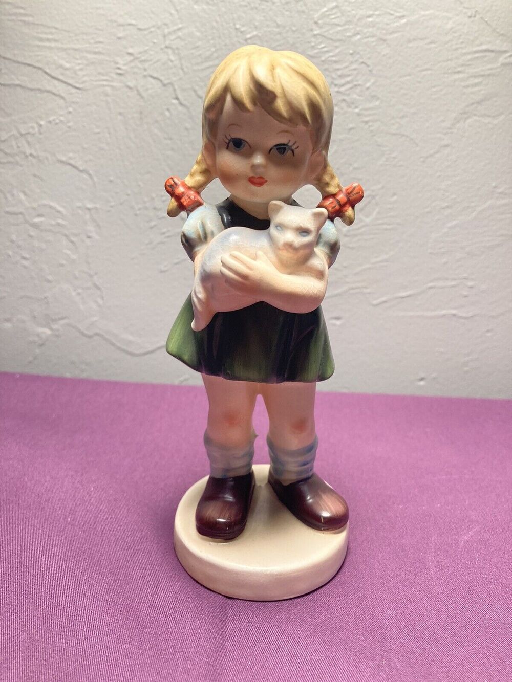 1973 AVON 5" Porcelain Figurine: Young Girl holding Kitten / Cat